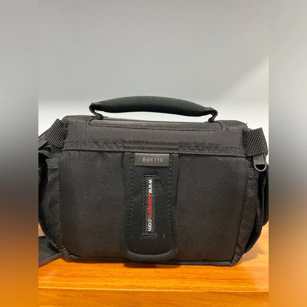 LowePro Edit 110 Digital Video Camera Carry Case Bag Black Crossbody EXCELLENT